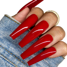 Load image into Gallery viewer, DYMES Gel Polish • SKIP A BEAT