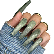 Load image into Gallery viewer, DYMES CAT EYE Gel Polish • FROSTED SPRUCE